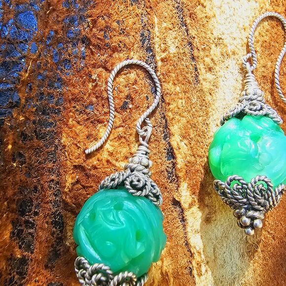 Chrysoprase Carved Sterling Silver Filigree Earrings - Picture 5 of 5